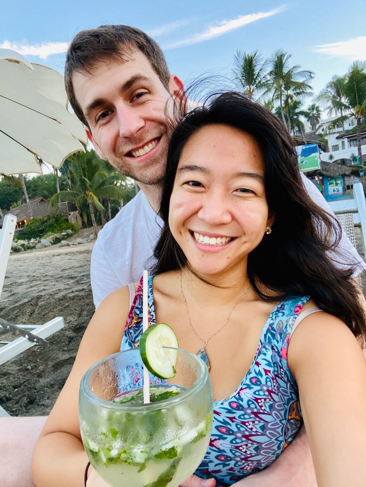 Couple drinking mojito
