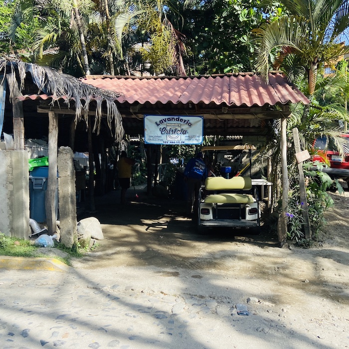 Wash & fold in Sayulita