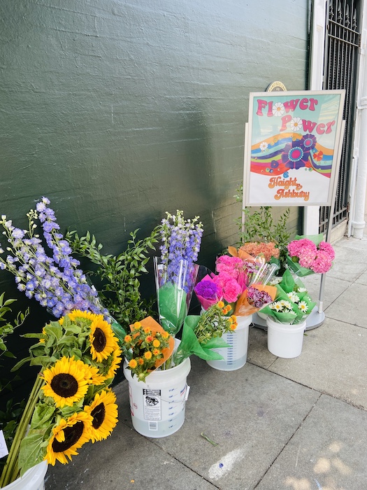 Flowers on Haight street 