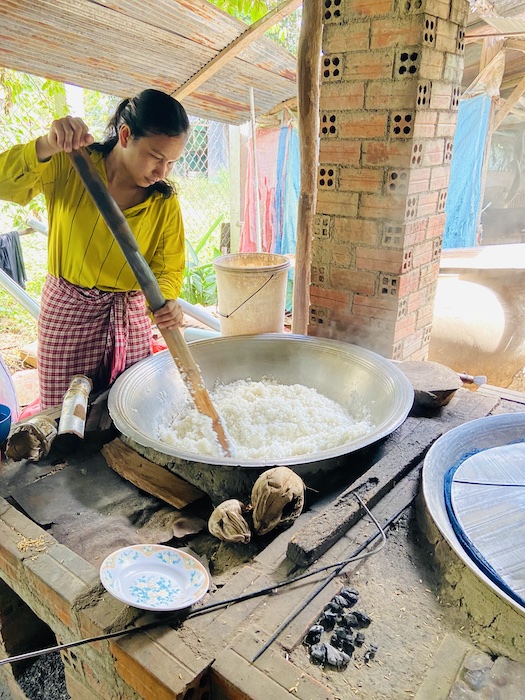 making rice wine